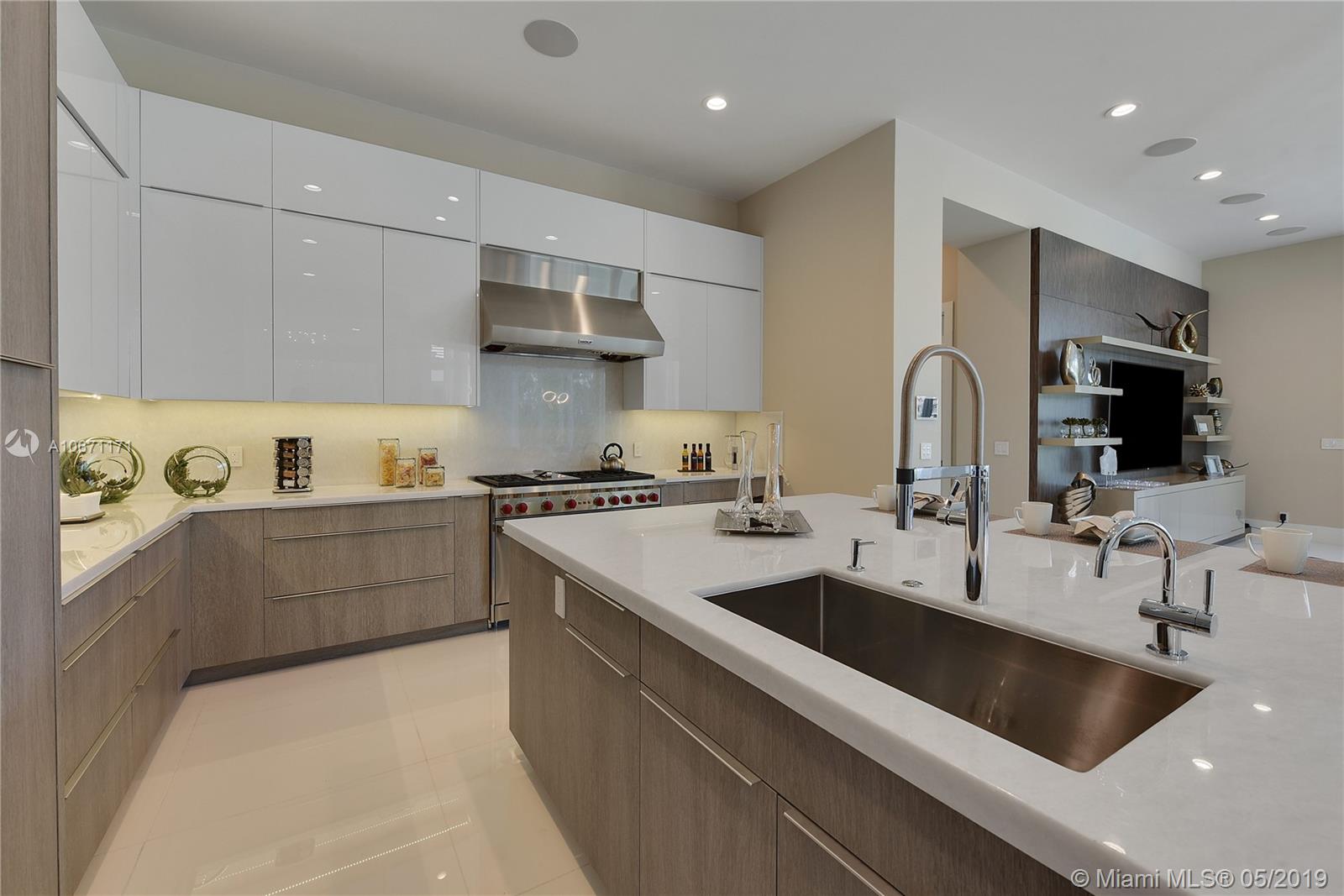 ST ANDREWS COUNTRY CLUB 9 - Residential