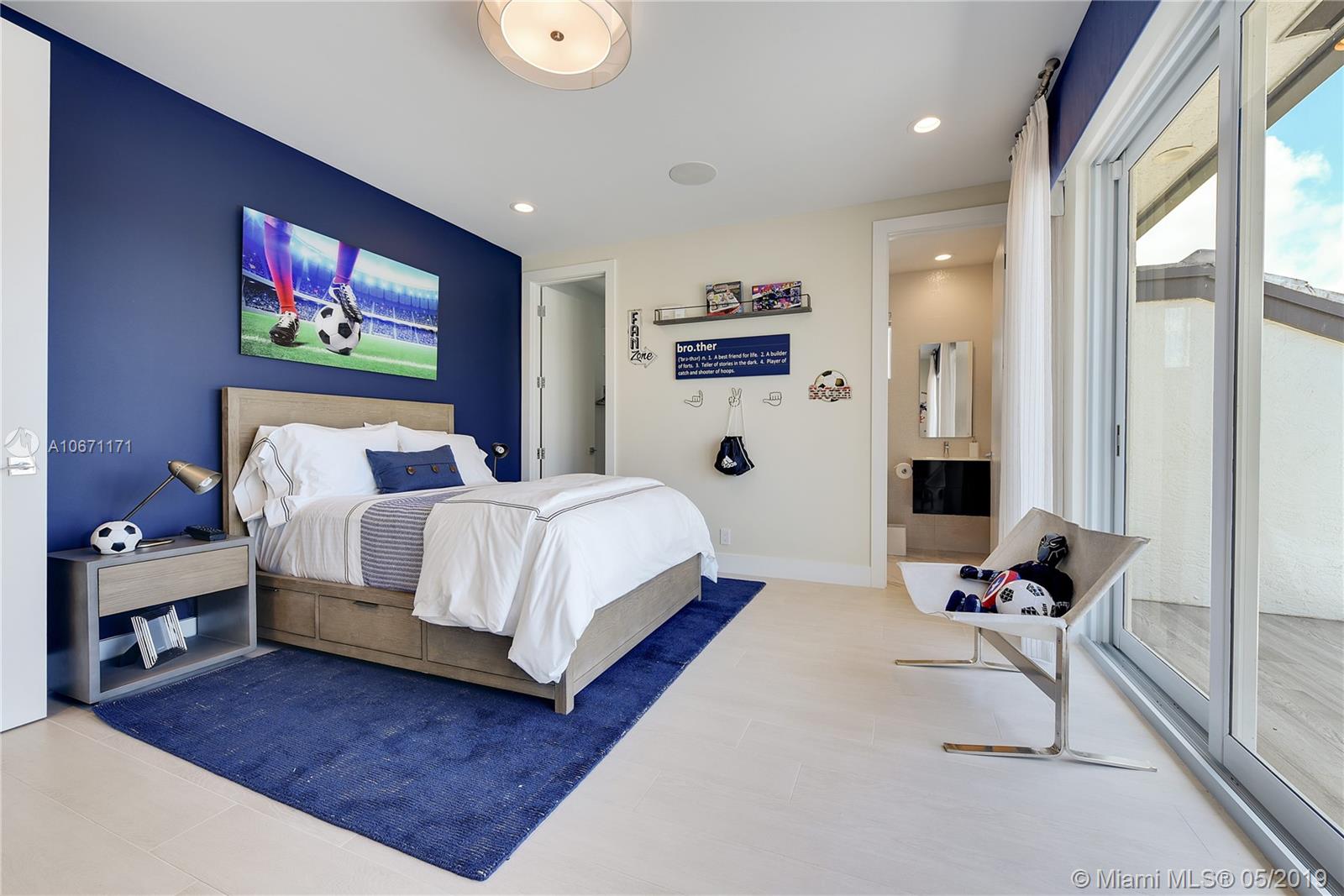 ST ANDREWS COUNTRY CLUB 9 - Residential