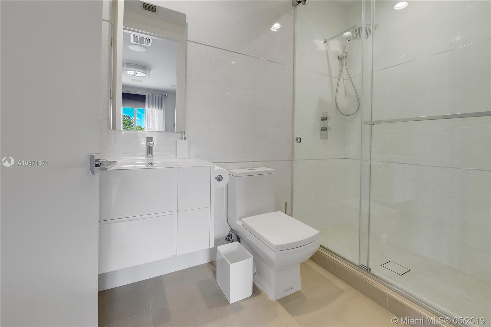 ST ANDREWS COUNTRY CLUB 9 - Residential