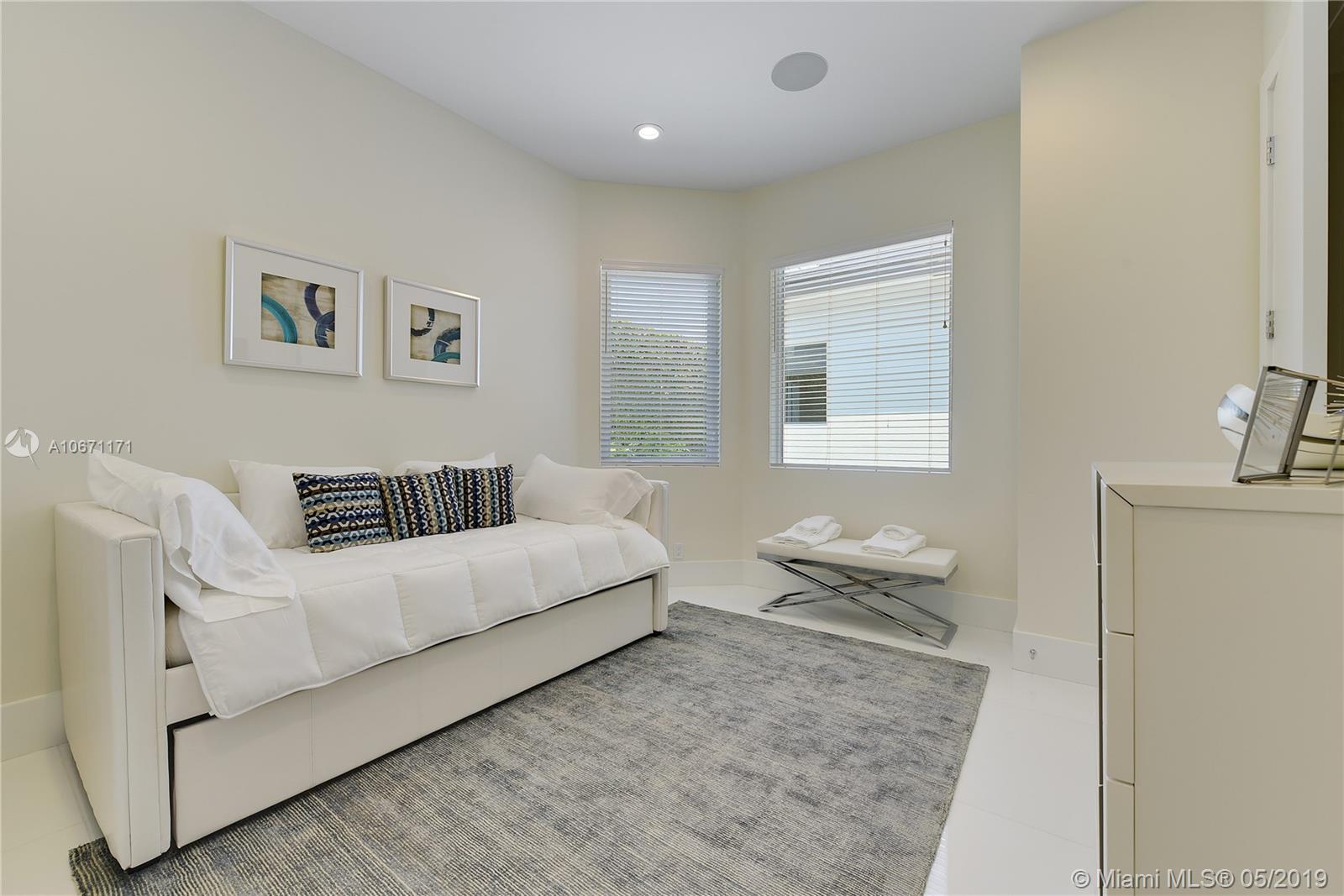 ST ANDREWS COUNTRY CLUB 9 - Residential