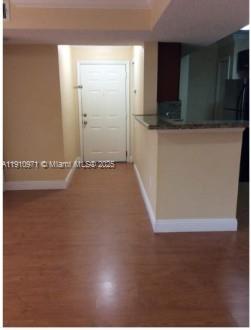 VISTA LAGO AT THE HAMMOCK - Residential Lease