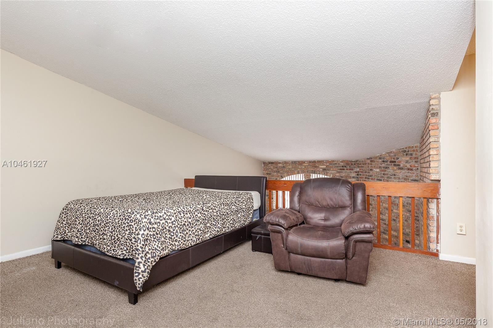 MISTY LAKE CONDO - Residential