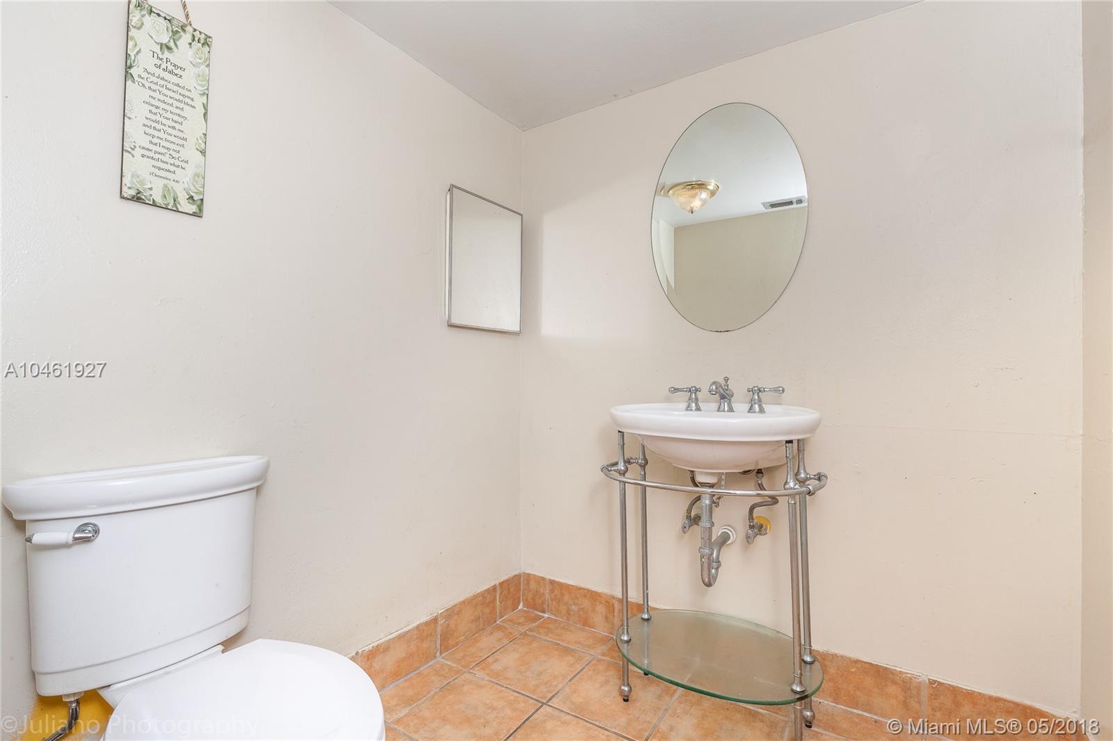 MISTY LAKE CONDO - Residential