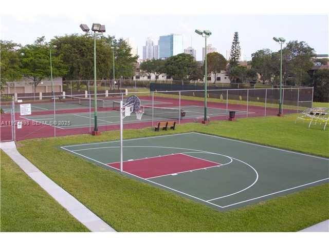 VILLAGE OF KINGS CREEK CO - Residential