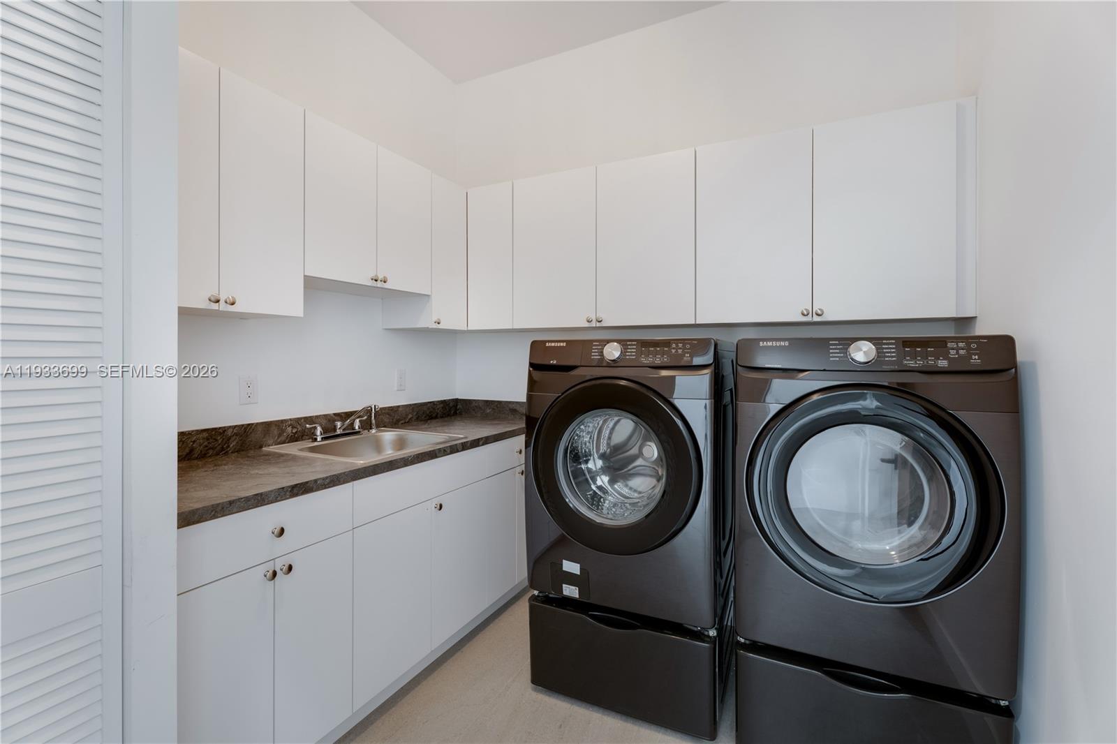 MILLER DRIVE ESTATES - Residential