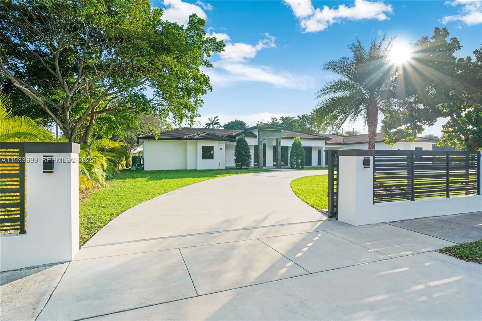 MILLER DRIVE ESTATES - Residential