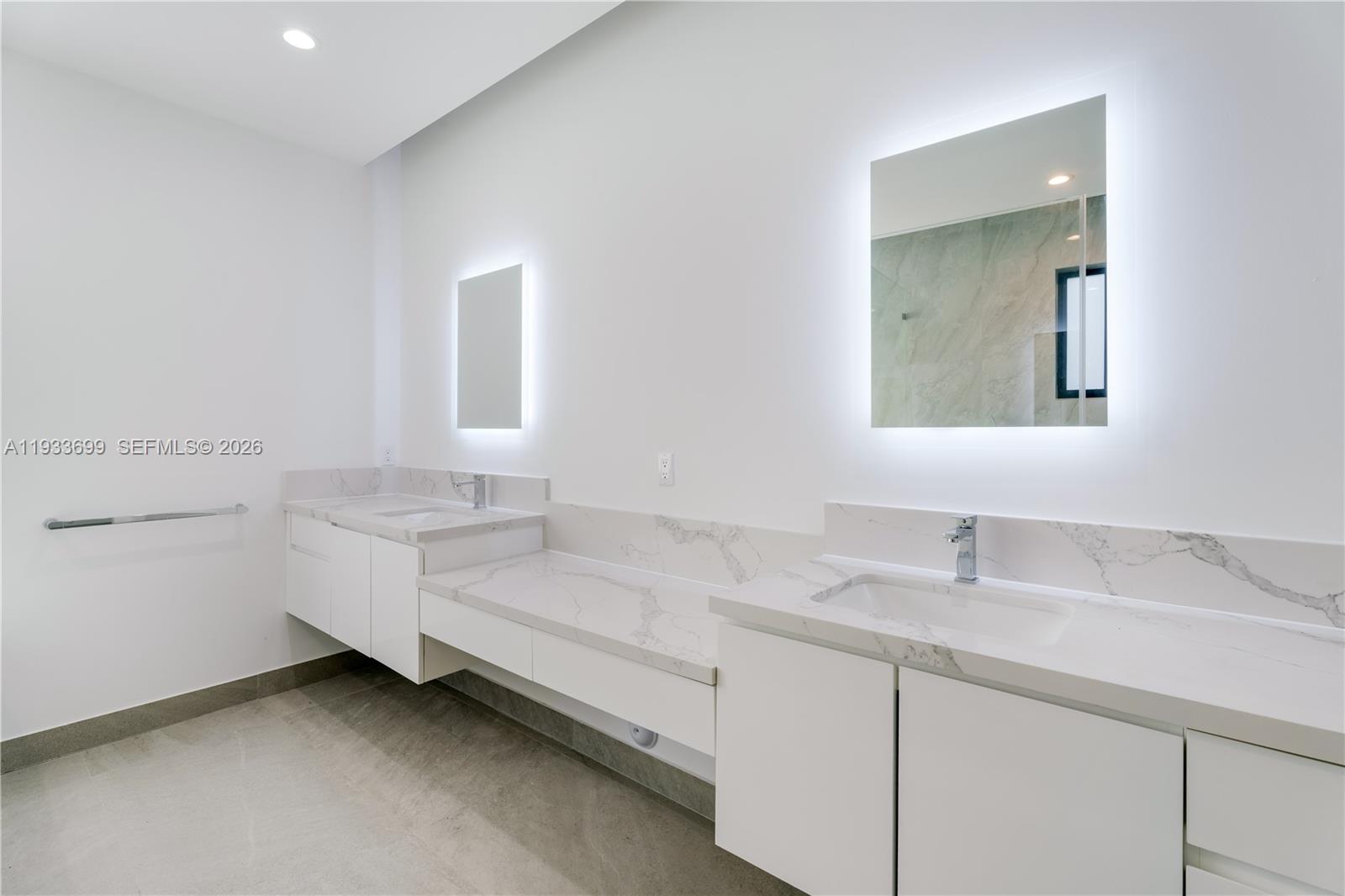 MILLER DRIVE ESTATES - Residential