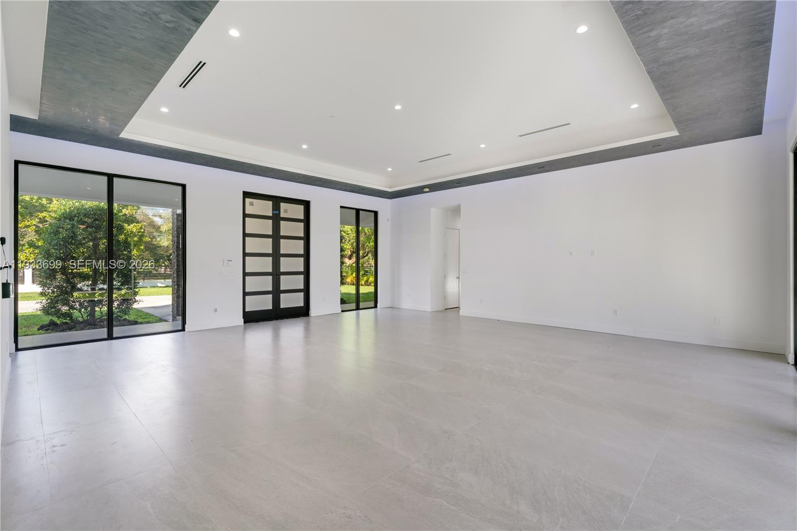 MILLER DRIVE ESTATES - Residential