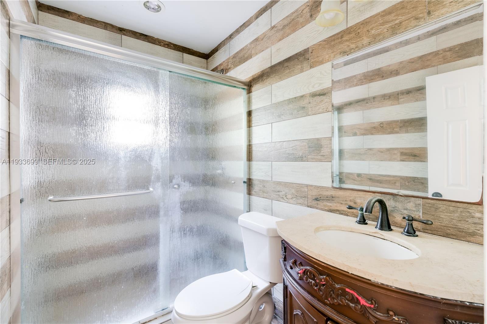 MILLER DRIVE ESTATES - Residential