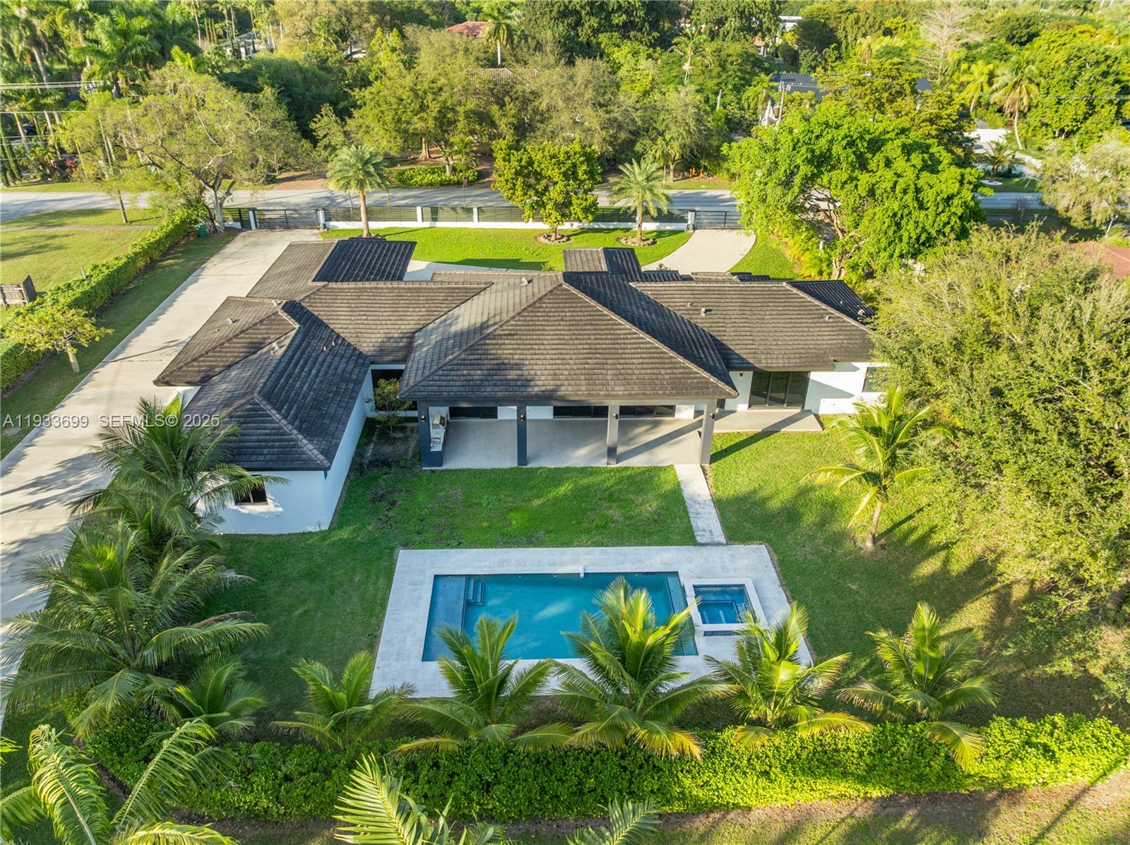 MILLER DRIVE ESTATES - Residential