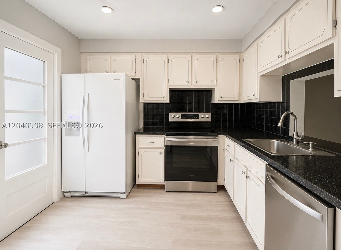 1893 S Ocean Dr 601