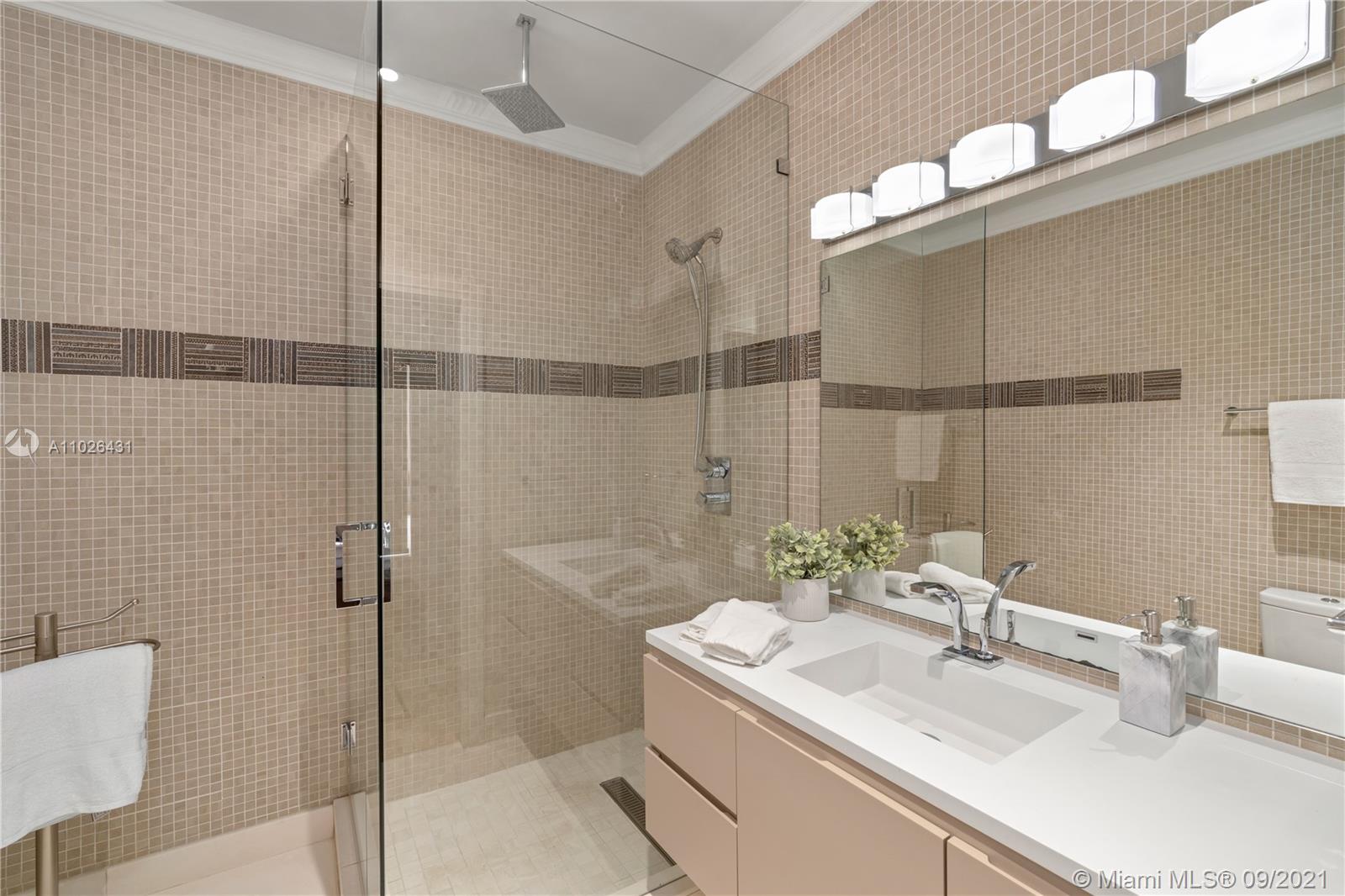 COCOA PLUM HEIGHTS SUB - Residential