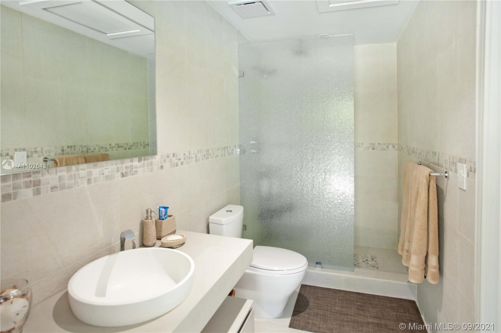 COCOA PLUM HEIGHTS SUB - Residential