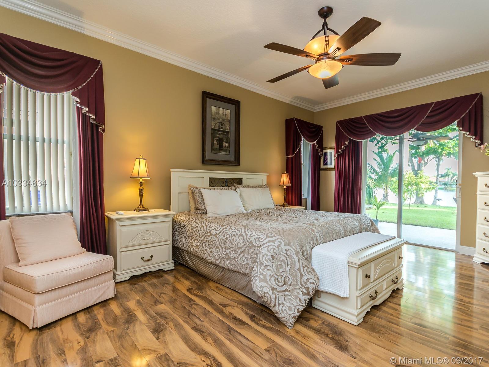 STONERIDGE LAKE ESTATES - Residential