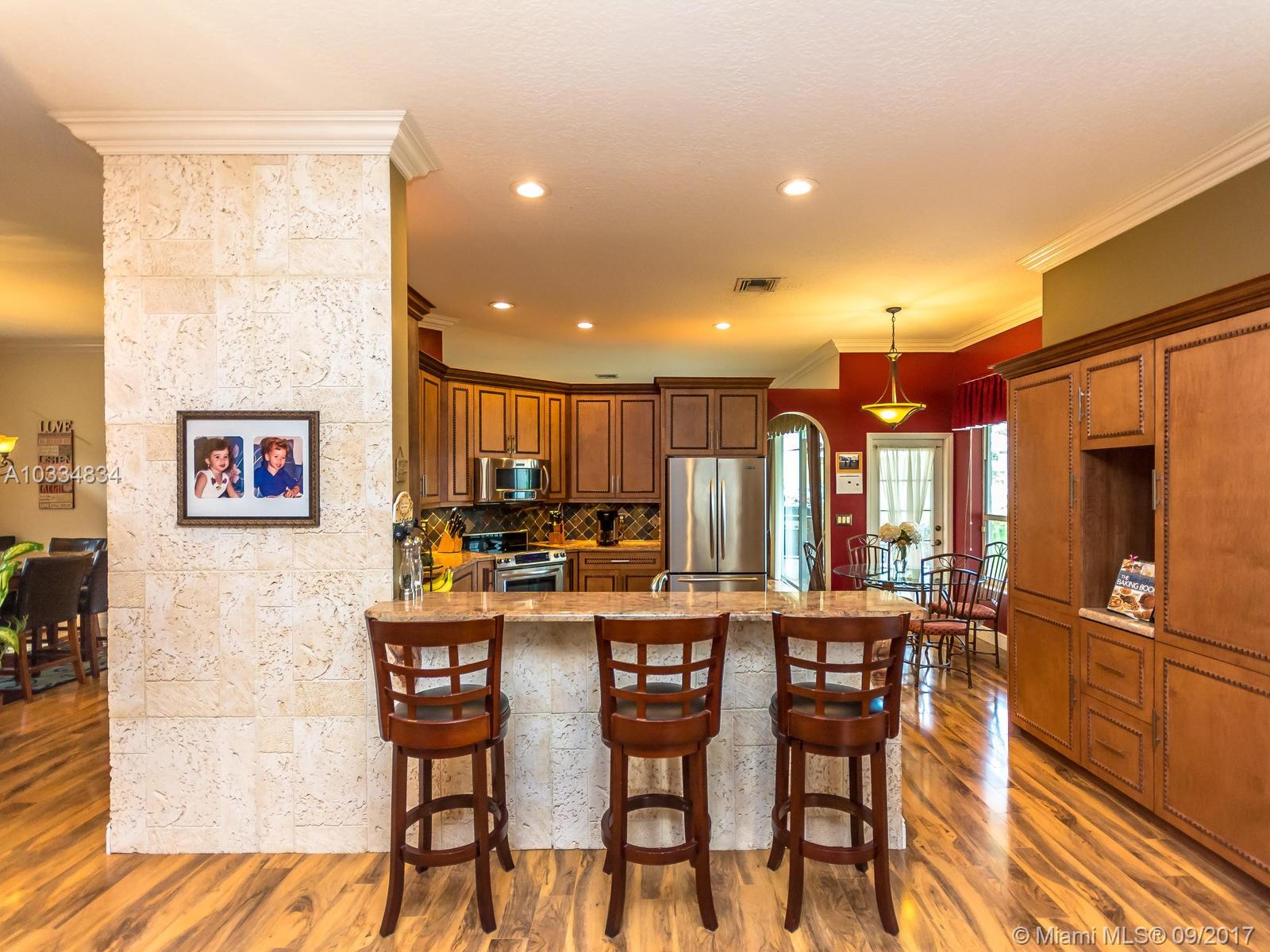 STONERIDGE LAKE ESTATES - Residential