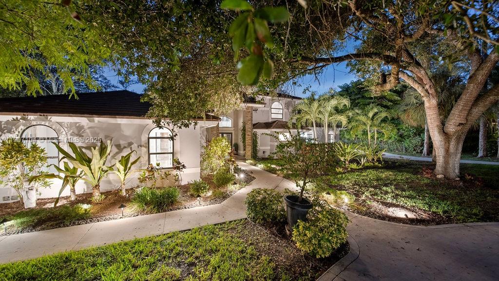 RIVERSIDE ACRES - Residential Lease