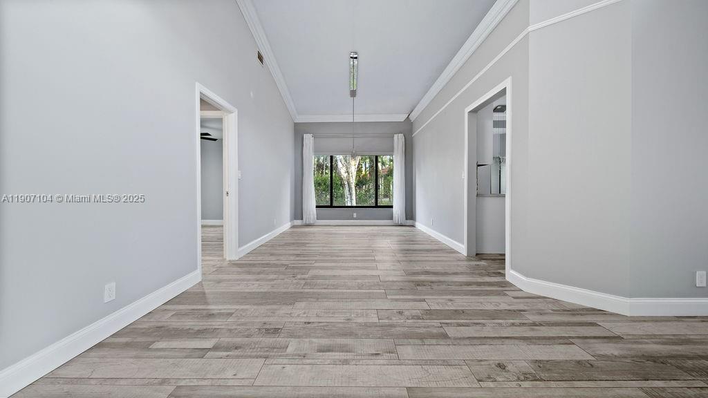 RIVERSIDE ACRES - Residential Lease