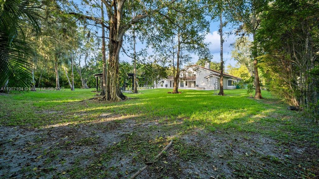 RIVERSIDE ACRES - Residential Lease