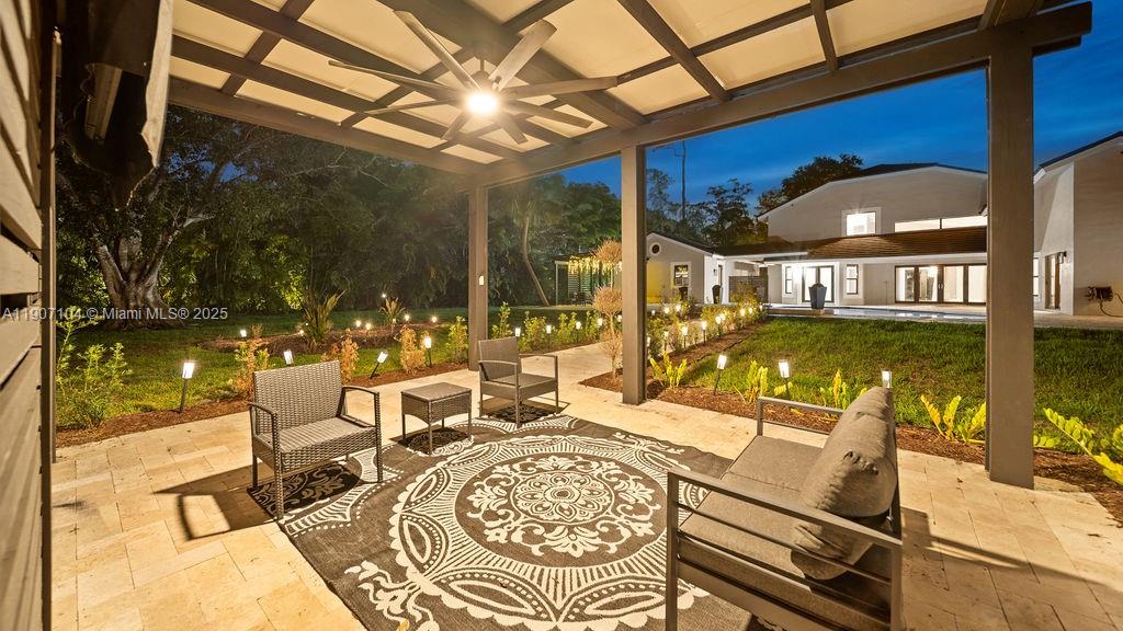 RIVERSIDE ACRES - Residential Lease