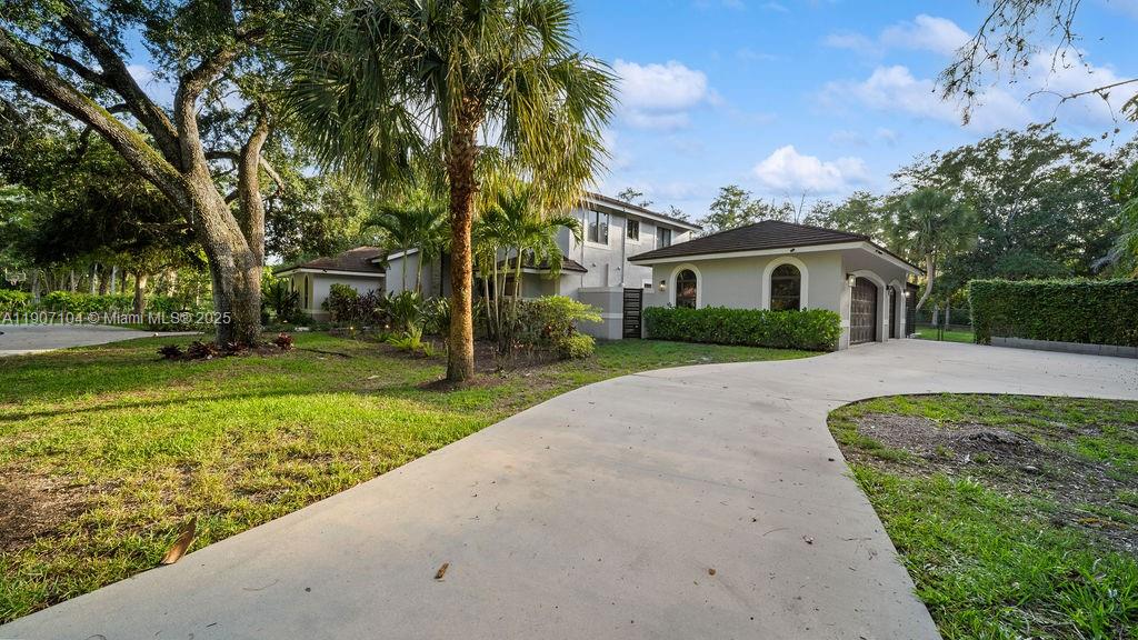 RIVERSIDE ACRES - Residential Lease