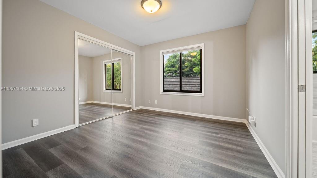 RIVERSIDE ACRES - Residential Lease