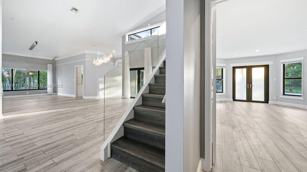 RIVERSIDE ACRES - Residential Lease