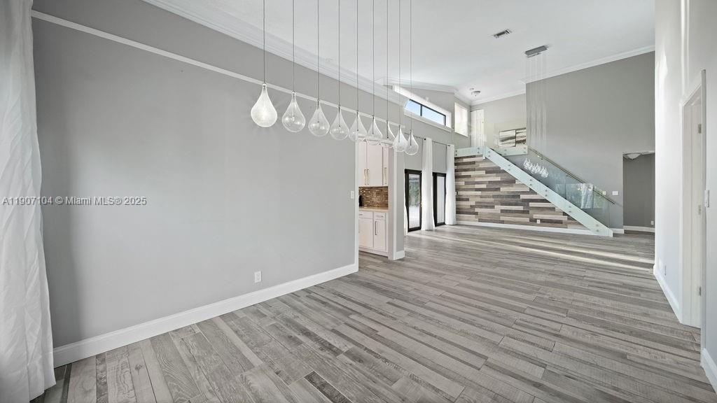 RIVERSIDE ACRES - Residential Lease