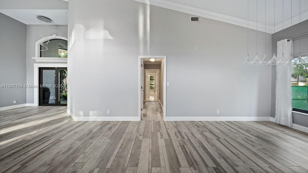 RIVERSIDE ACRES - Residential Lease