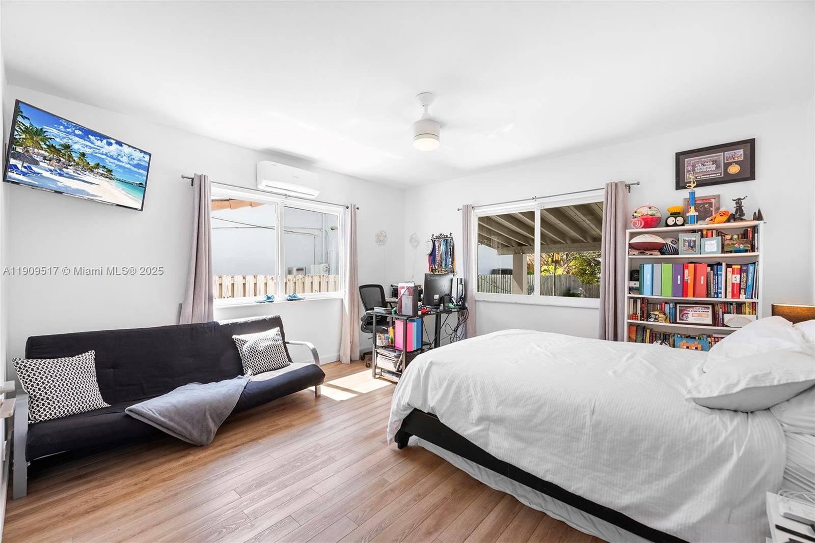 BISCAYNE POINT - Residential