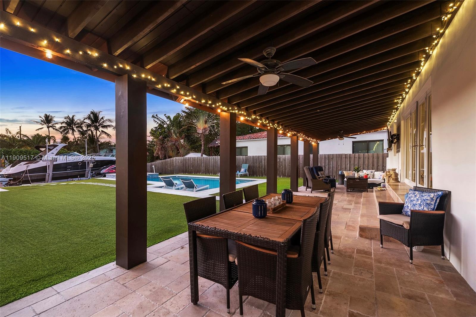 BISCAYNE POINT - Residential