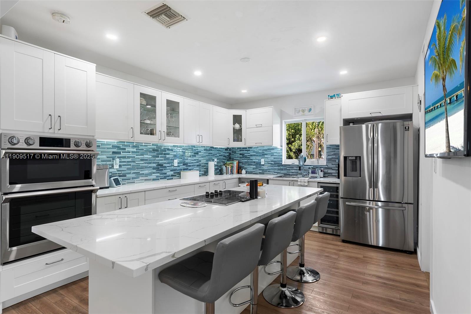 BISCAYNE POINT - Residential