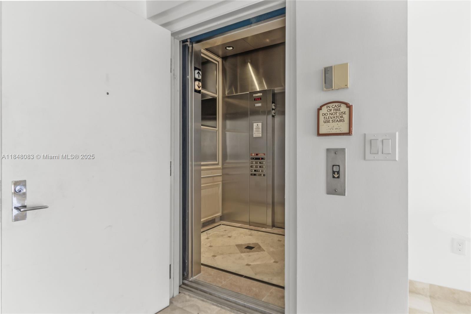 RESORT VILLA ONE CONDO - Residential