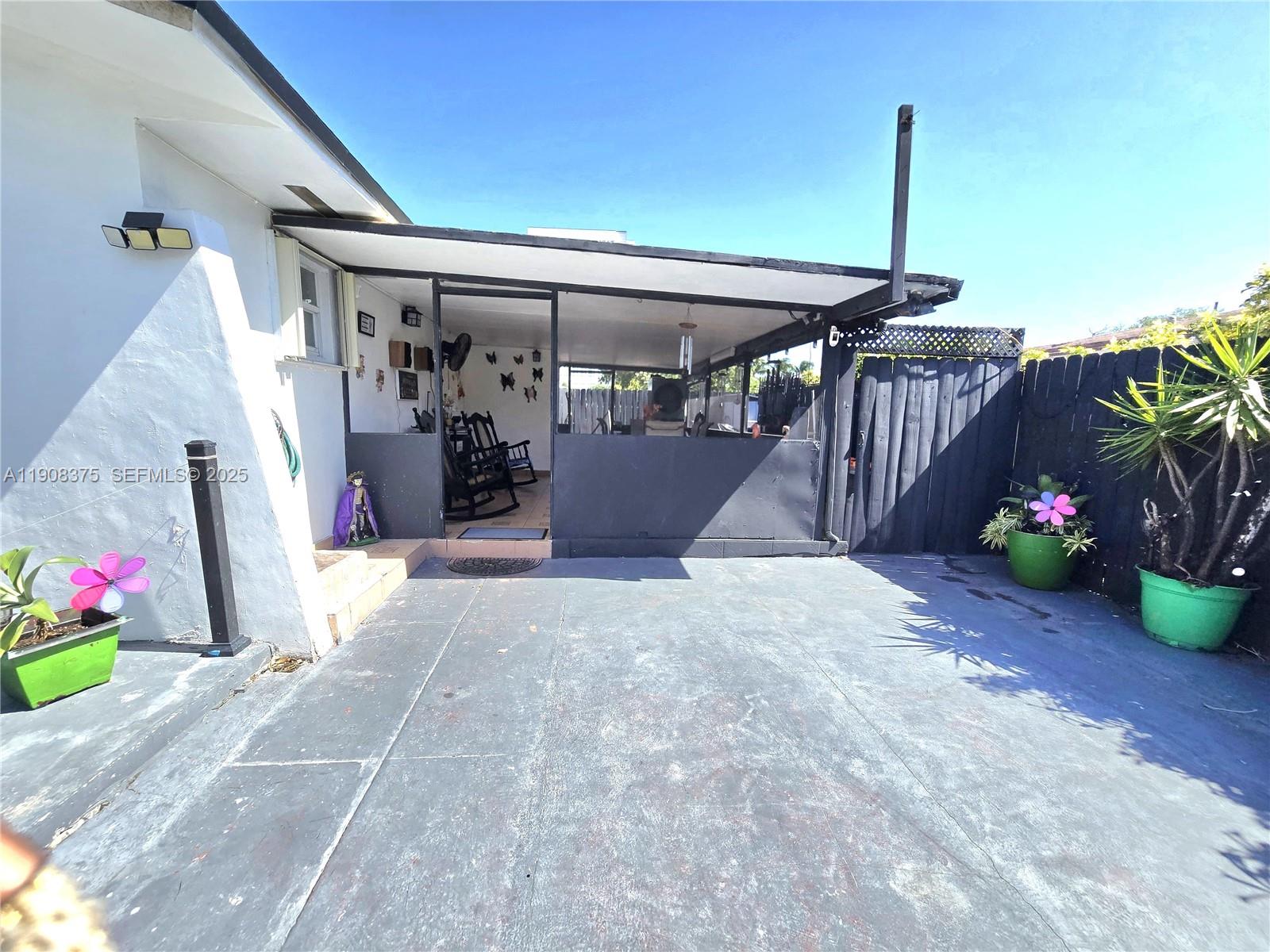 SWEETWATER GROVES .14 AC - Residential Income