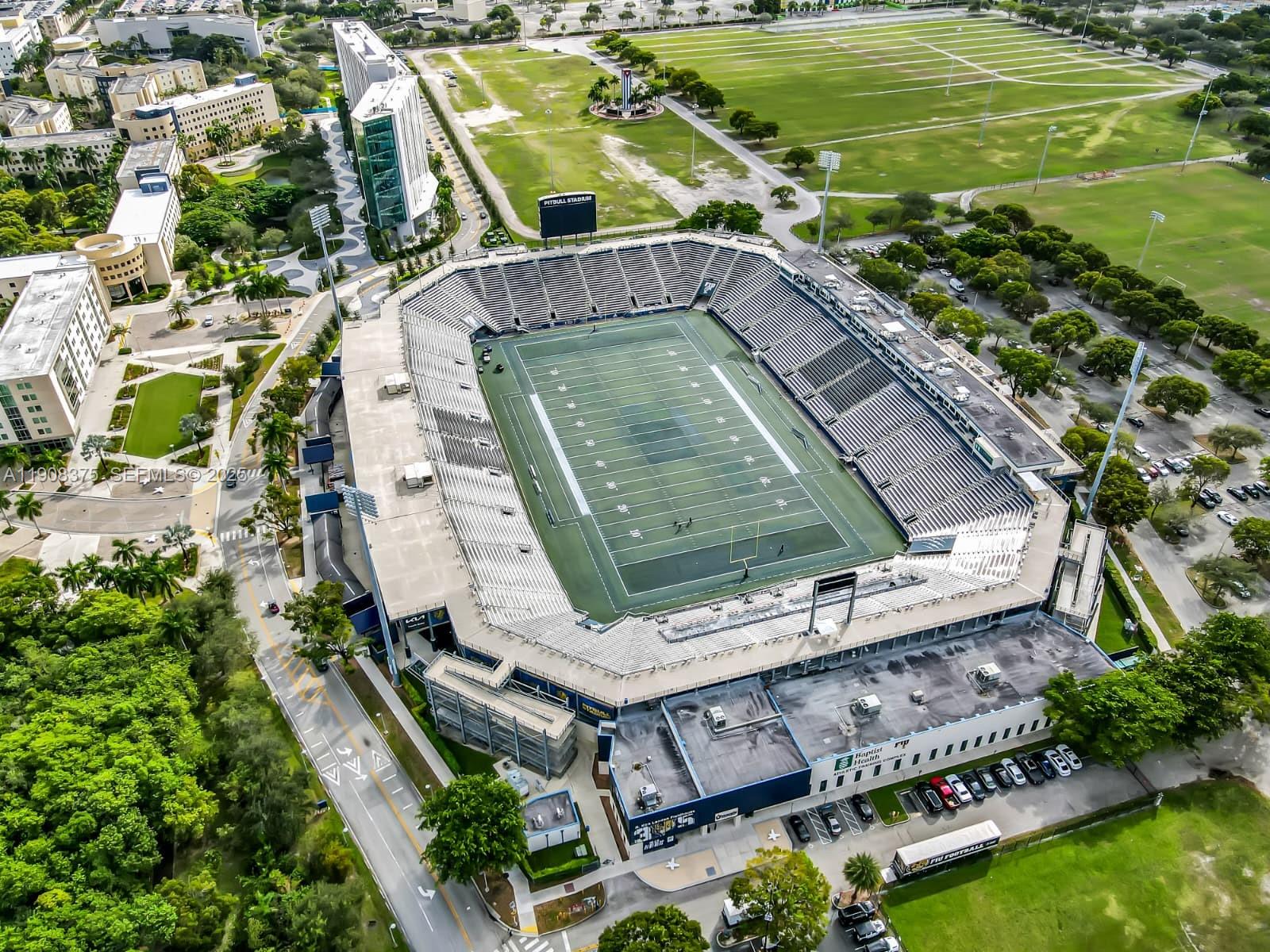 SWEETWATER GROVES .14 AC - Residential Income