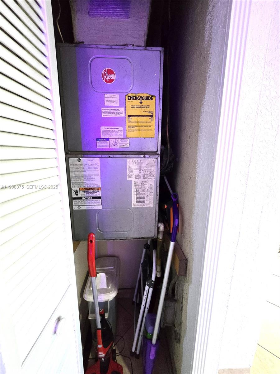 SWEETWATER GROVES .14 AC - Residential Income