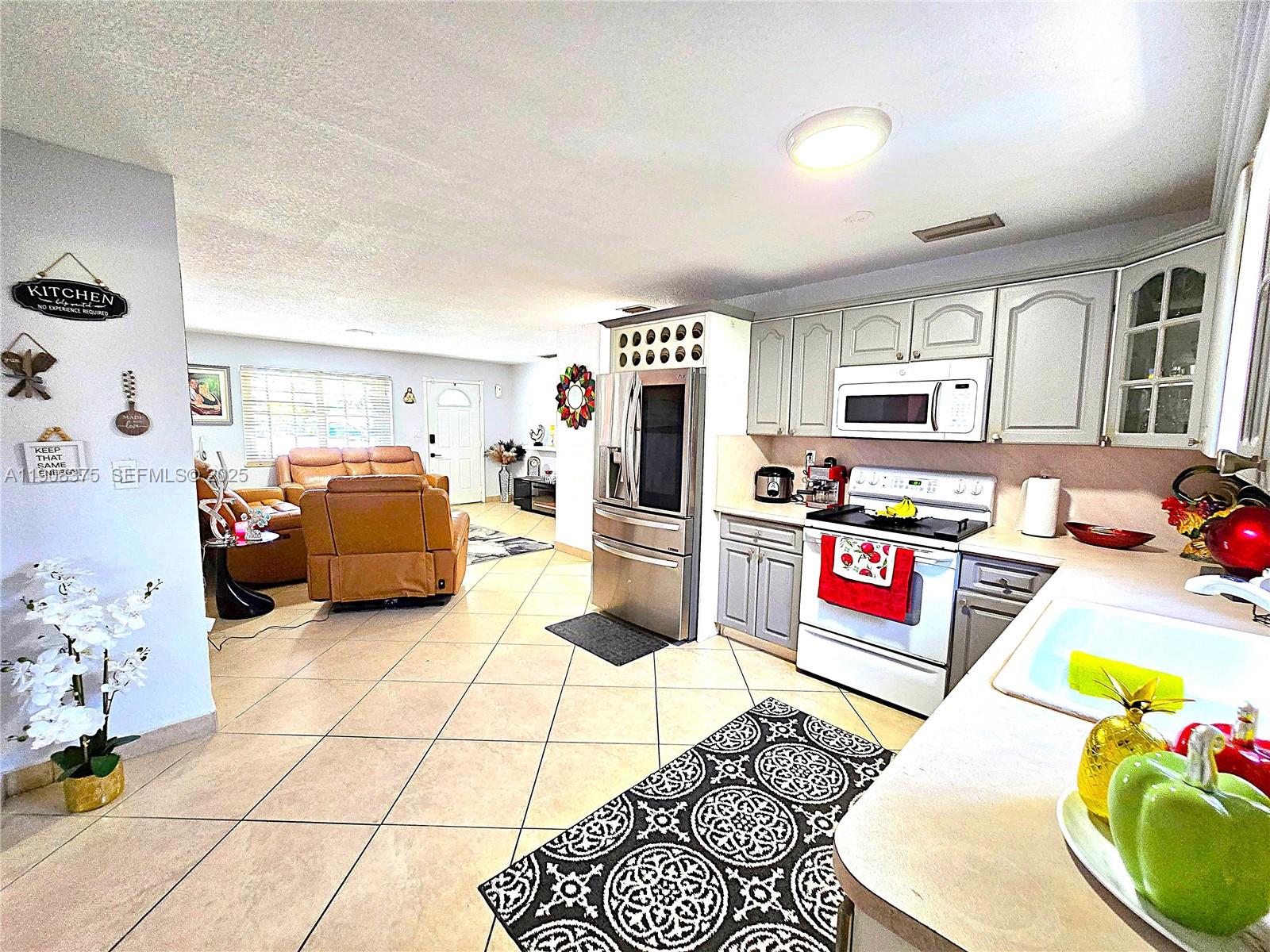 SWEETWATER GROVES .14 AC - Residential Income