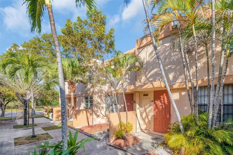 6155 SW 69th St 9 South Miami FL 33143