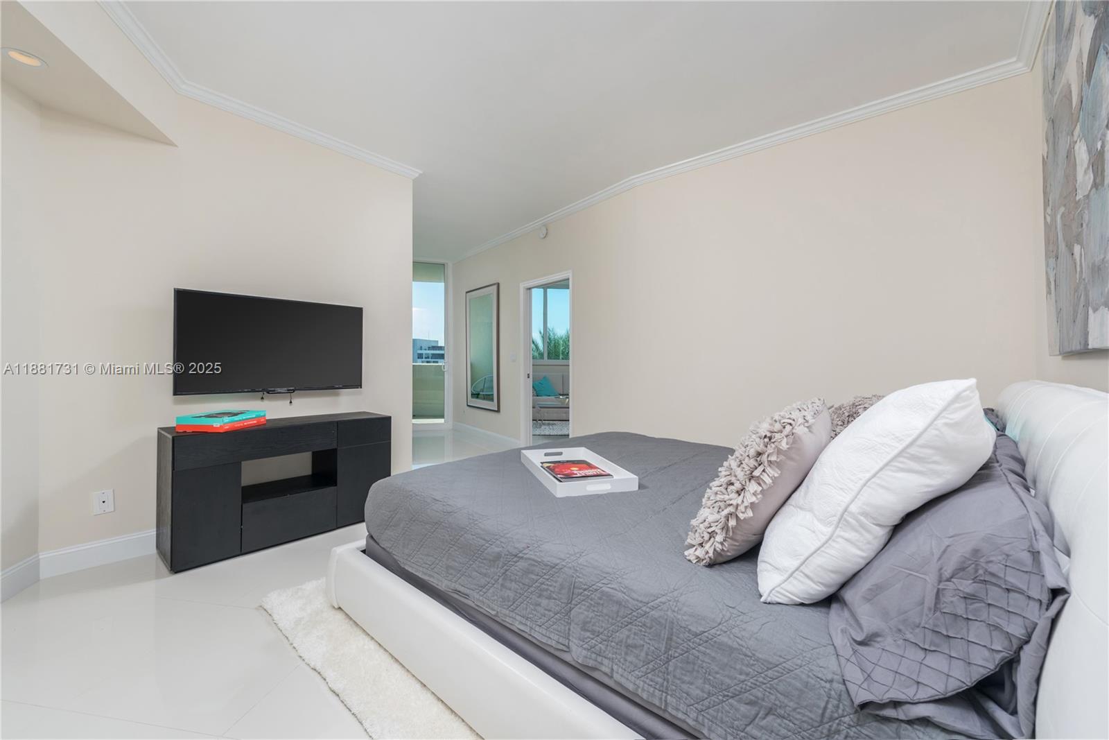 PORTOFINO TOWER CONDO - Residential Lease