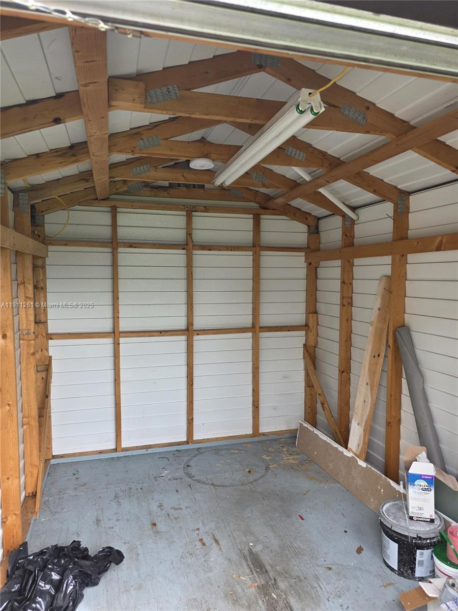 SOUTHLAND PINES - Residential Lease