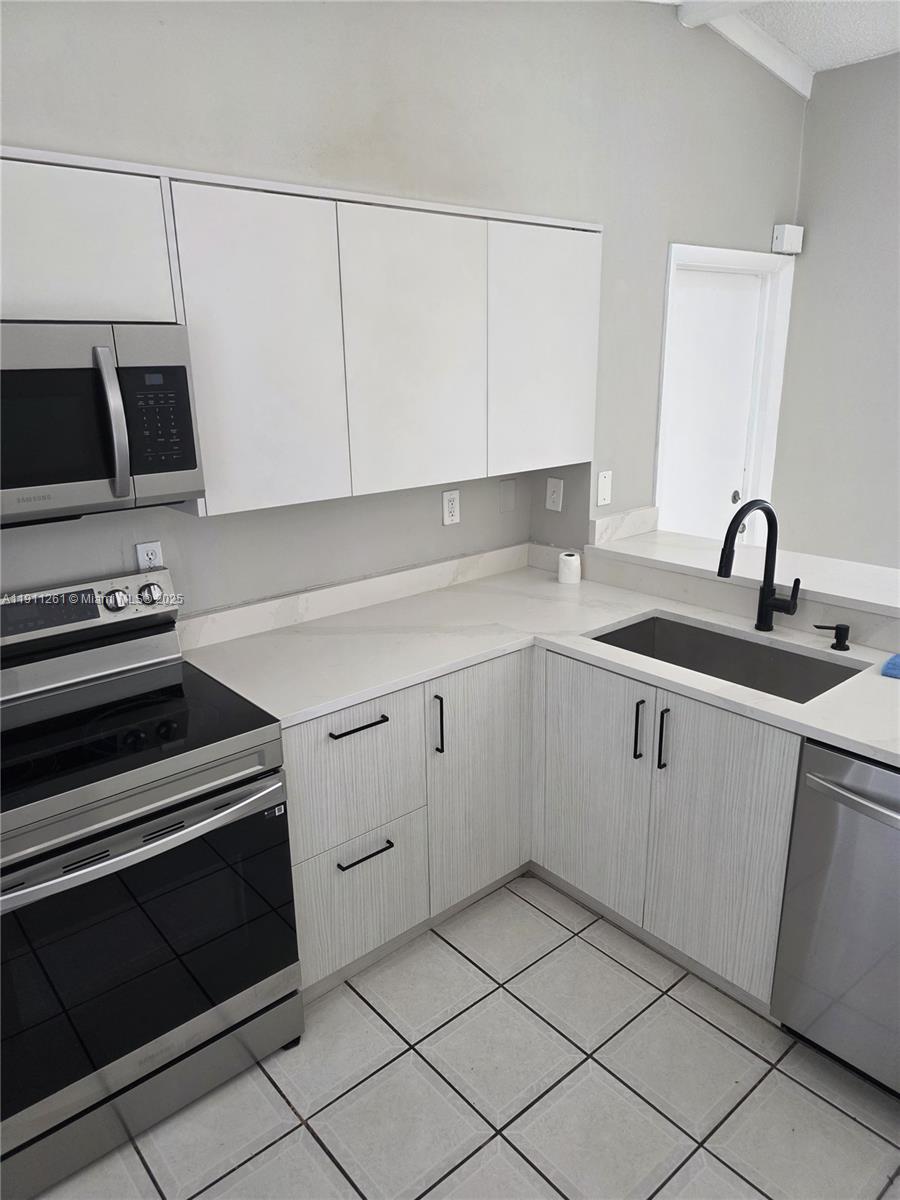 SOUTHLAND PINES - Residential Lease