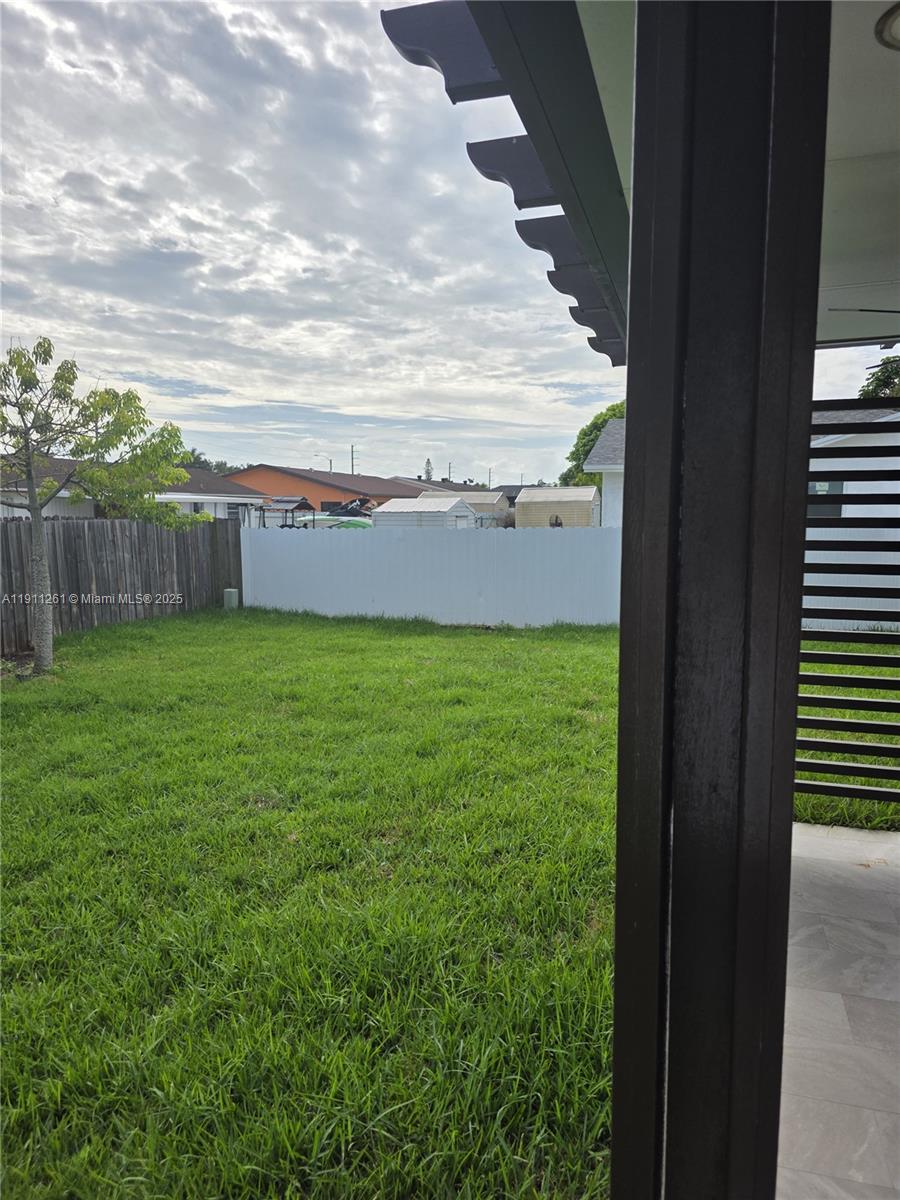 SOUTHLAND PINES - Residential Lease