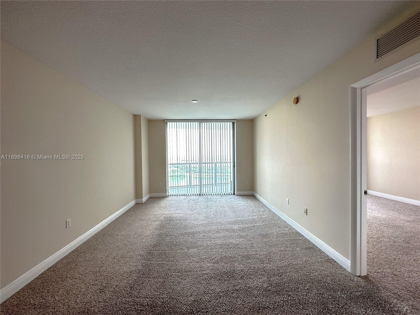 TAO SAWGRASS CONDOMINIUM - Residential Lease