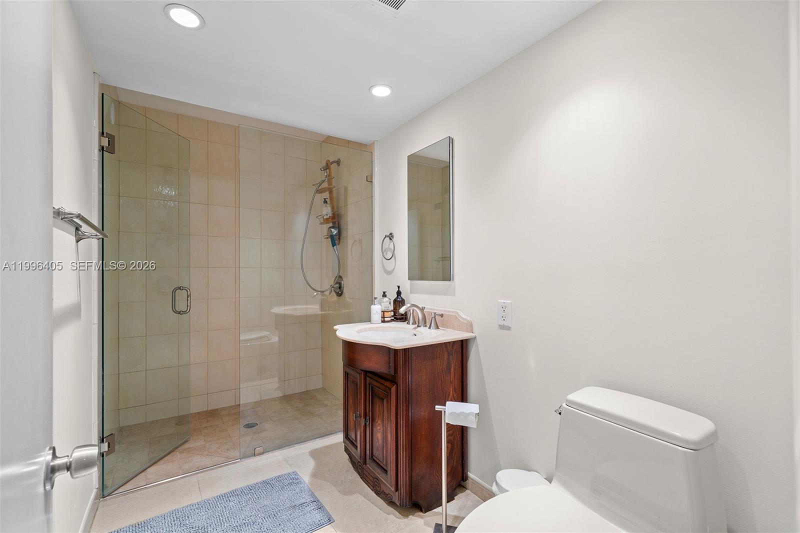 SUNRISE HARBOUR REV PL - Residential Lease