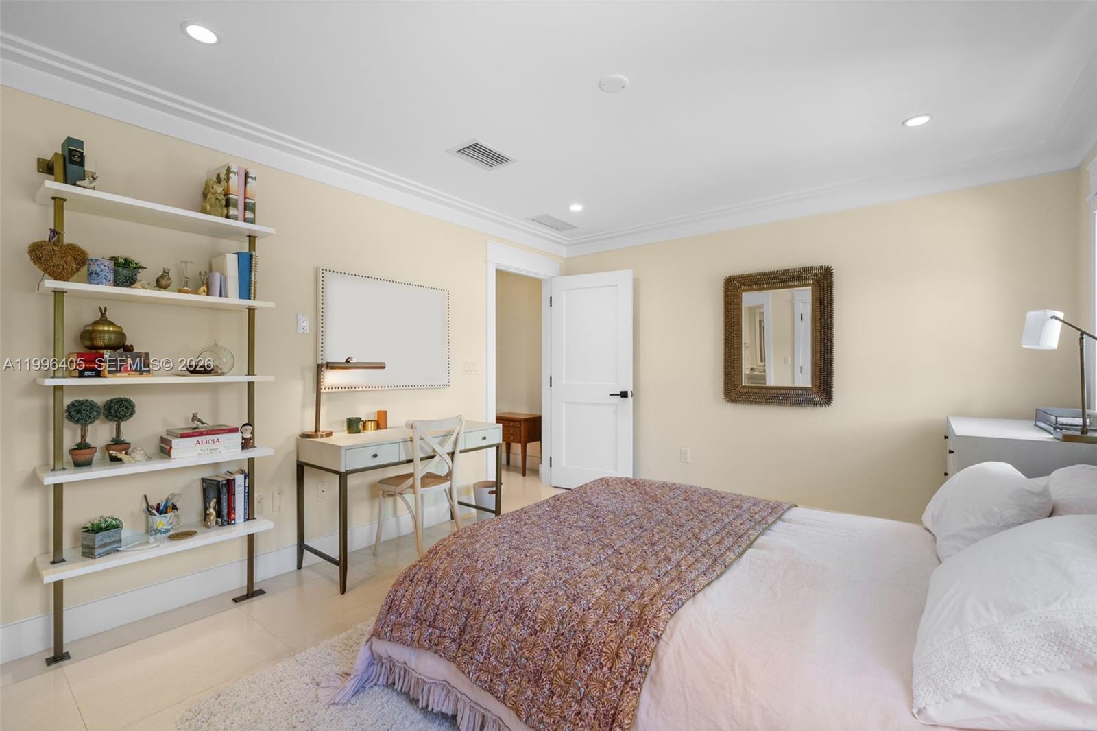 SUNRISE HARBOUR REV PL - Residential Lease