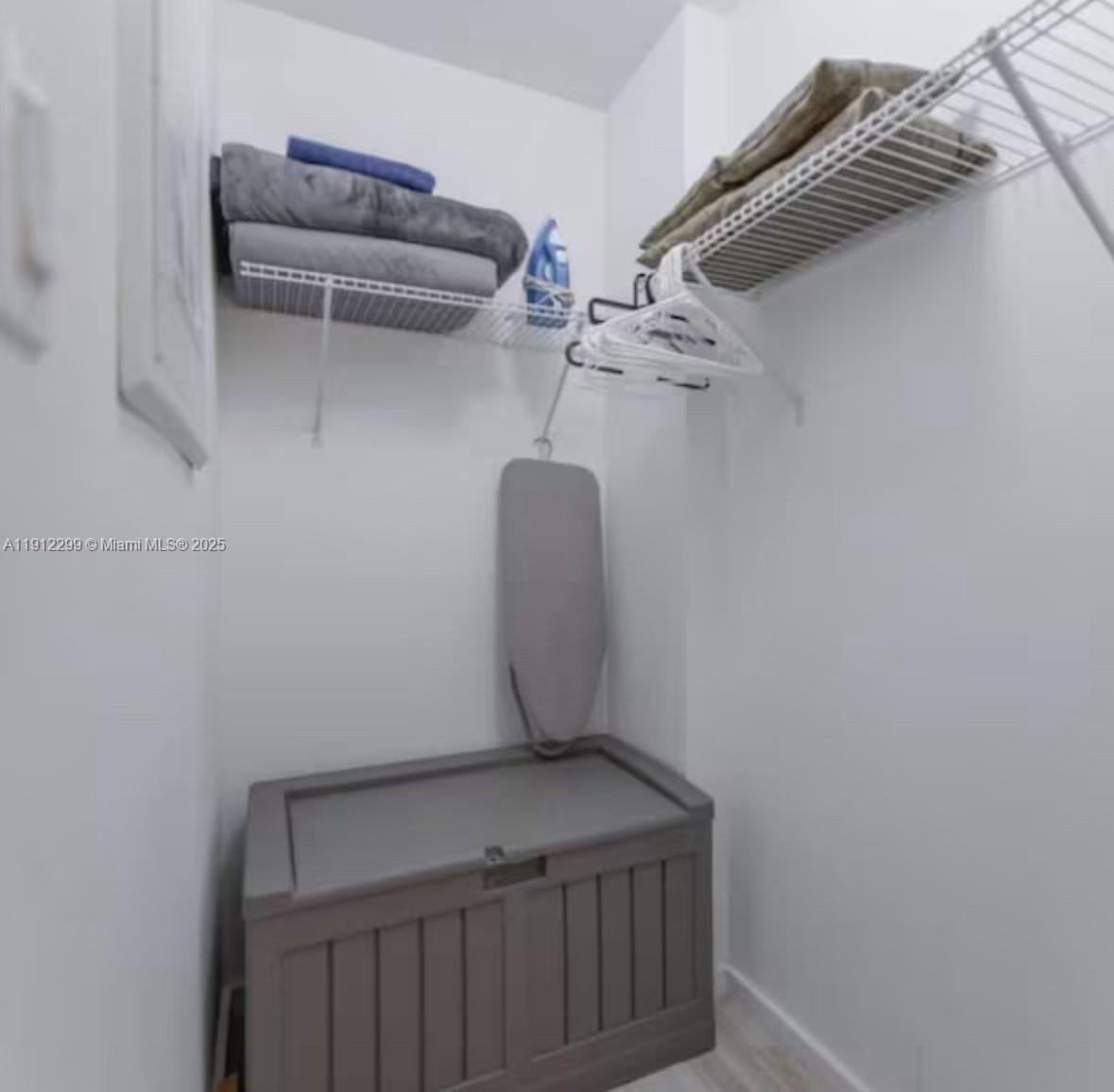 EMILIA CONDO - Residential Lease