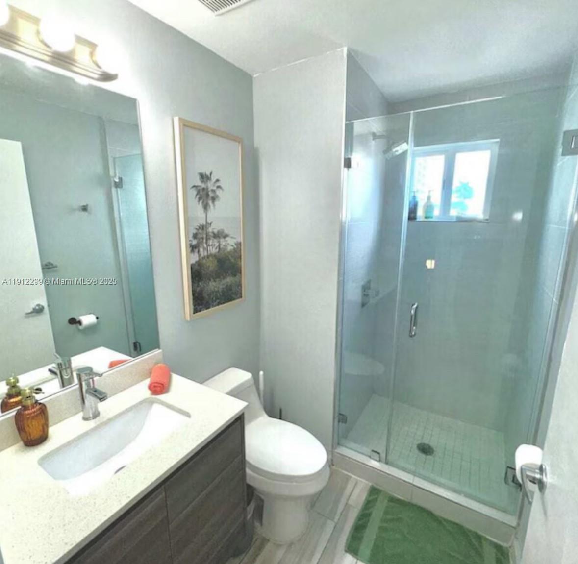 EMILIA CONDO - Residential Lease