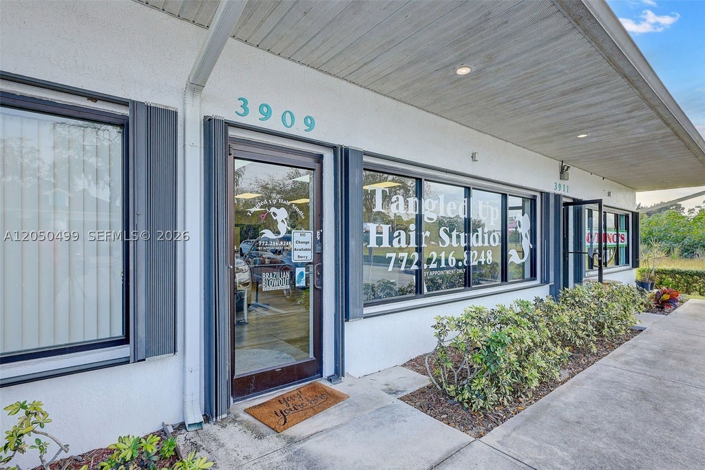 Photo of 3909 Orange Ave, Fort Pierce, FL 34947 (MLS # A12050499)