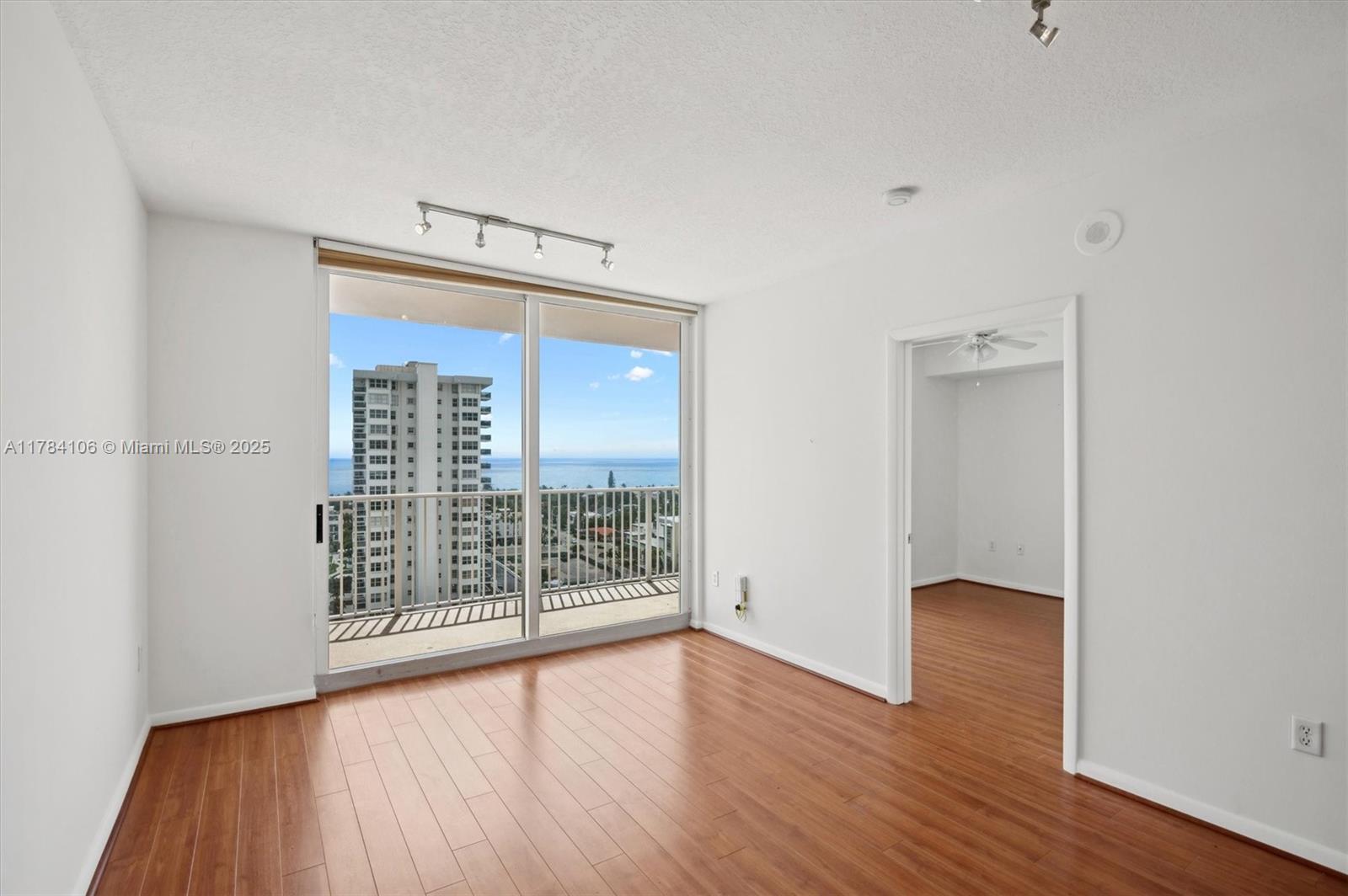 3020 NE 32nd Ave 1407