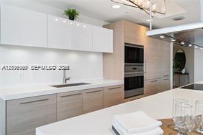 MARINA PALMS RESIDENCES S - Residential