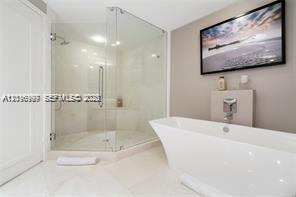 MARINA PALMS RESIDENCES S - Residential